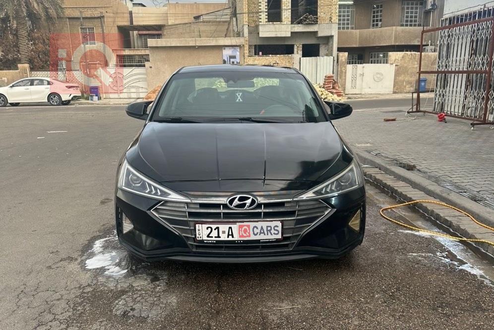 هیوندای ئەلەنترا